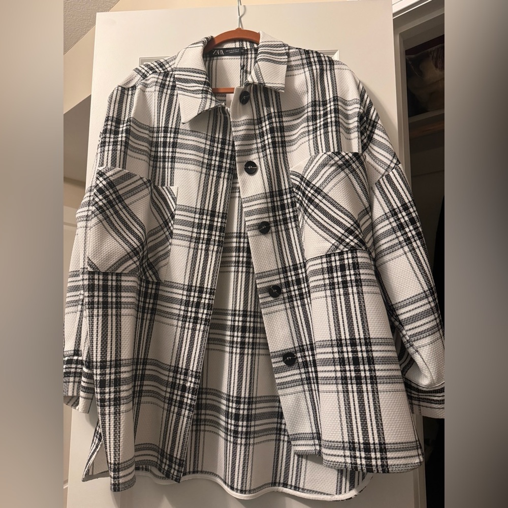 ZARA white and black plaid button up